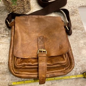 Vintage leather crossbody unisex